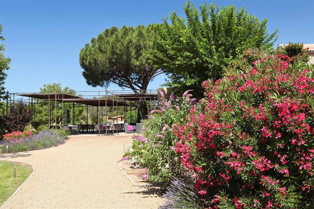 Mercure Aix-En-Provence Sainte-Victoire Châteauneuf-le-Rouge Εξωτερικό φωτογραφία