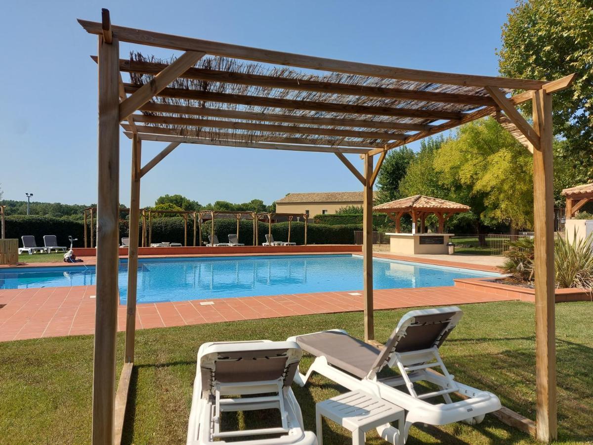Mercure Aix-En-Provence Sainte-Victoire Châteauneuf-le-Rouge Εξωτερικό φωτογραφία