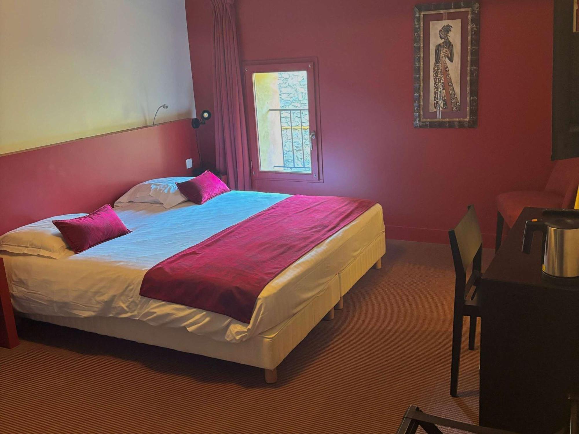 Mercure Aix-En-Provence Sainte-Victoire Châteauneuf-le-Rouge Εξωτερικό φωτογραφία