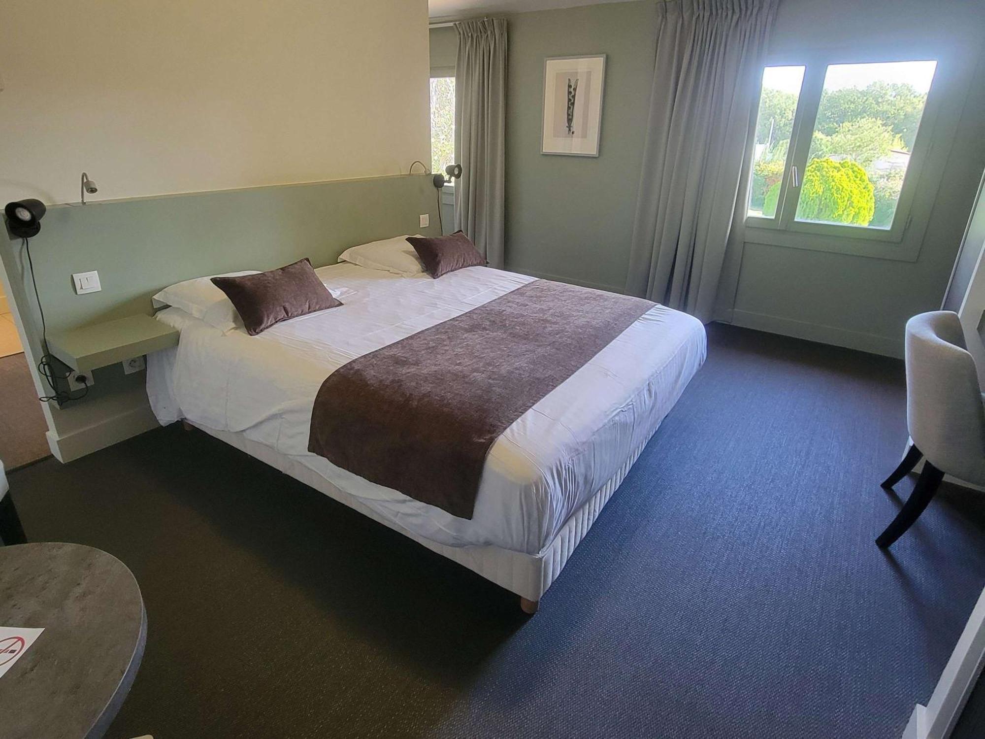 Mercure Aix-En-Provence Sainte-Victoire Châteauneuf-le-Rouge Εξωτερικό φωτογραφία