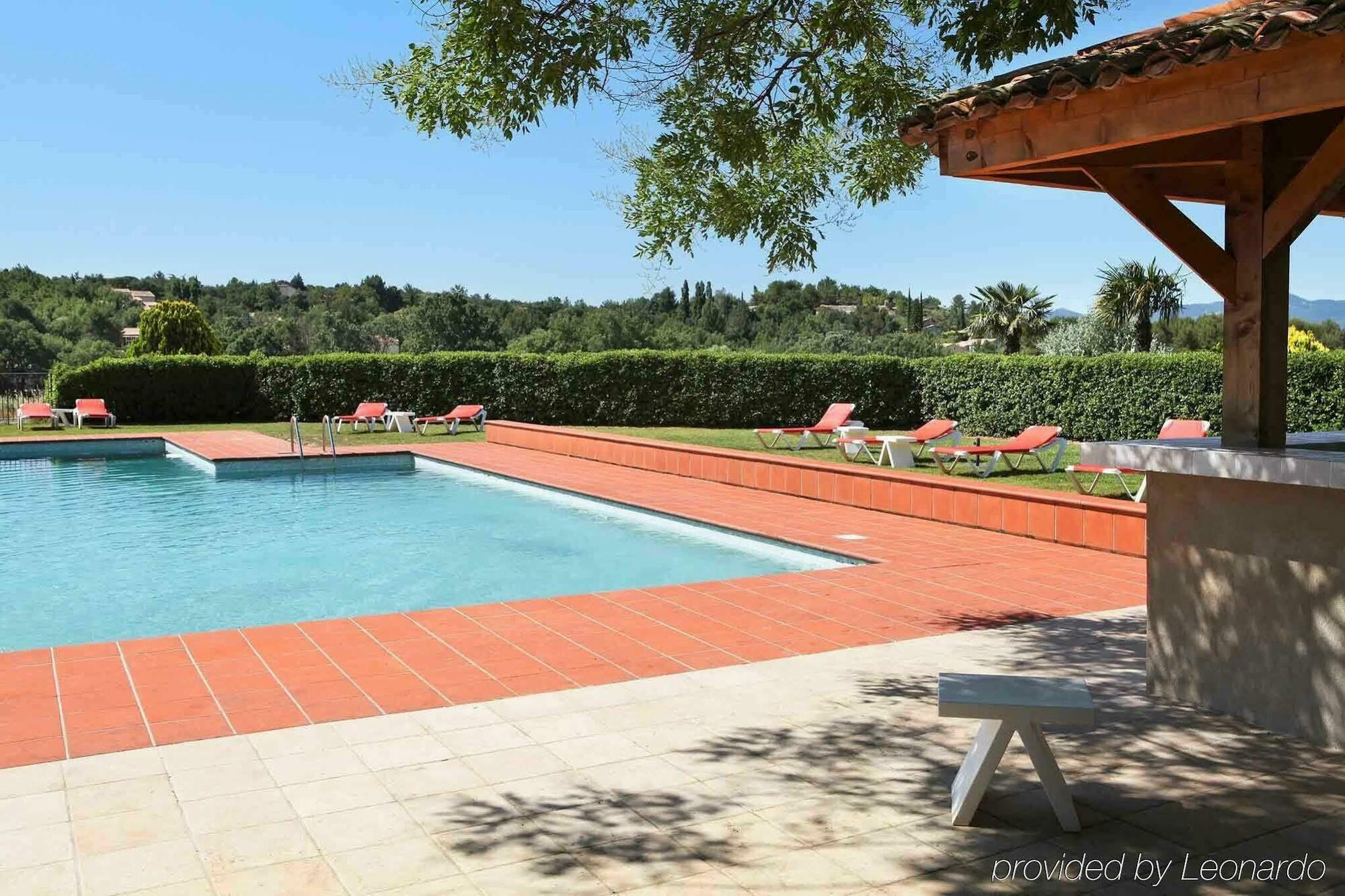 Mercure Aix-En-Provence Sainte-Victoire Châteauneuf-le-Rouge Εξωτερικό φωτογραφία